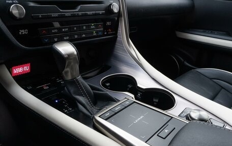 Lexus RX IV рестайлинг, 2021 год, 6 149 000 рублей, 26 фотография