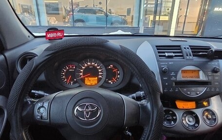 Toyota RAV4, 2007 год, 1 000 000 рублей, 5 фотография