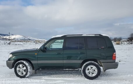 Toyota Land Cruiser 100 рестайлинг 2, 1998 год, 1 300 000 рублей, 2 фотография