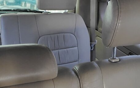 Toyota Land Cruiser 100 рестайлинг 2, 1998 год, 1 300 000 рублей, 5 фотография