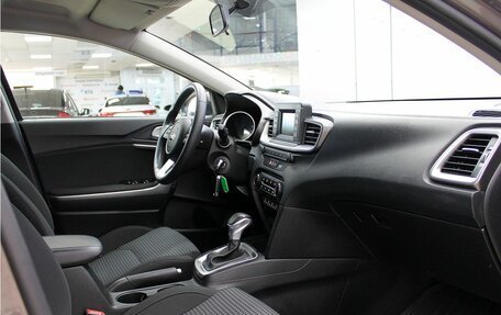 KIA cee'd III, 2019 год, 1 799 000 рублей, 20 фотография