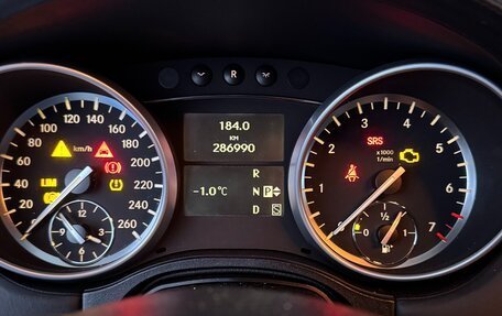 Mercedes-Benz GL-Класс, 2011 год, 1 650 000 рублей, 9 фотография