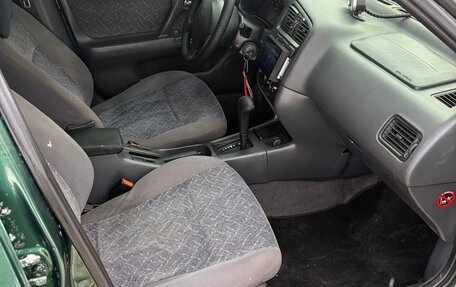 Nissan Primera II рестайлинг, 1996 год, 250 000 рублей, 9 фотография