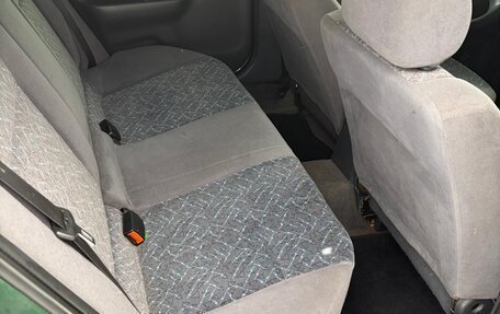 Nissan Primera II рестайлинг, 1996 год, 250 000 рублей, 10 фотография