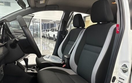 Toyota Yaris Cross, 2022 год, 1 247 000 рублей, 8 фотография