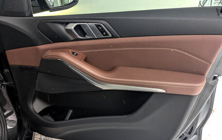 BMW X5, 2021 год, 7 500 000 рублей, 26 фотография