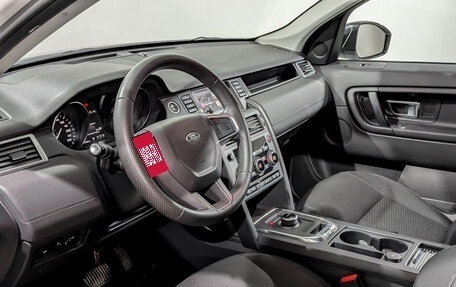 Land Rover Discovery Sport I рестайлинг, 2018 год, 2 125 000 рублей, 16 фотография