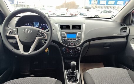 Hyundai Solaris II рестайлинг, 2014 год, 790 000 рублей, 7 фотография