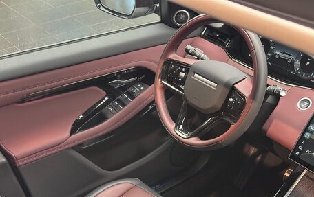 Land Rover Range Rover Evoque II, 2025 год, 7 290 000 рублей, 12 фотография