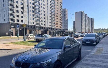 BMW 5 серия, 2004 год, 920 000 рублей, 2 фотография