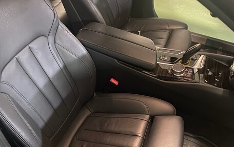 BMW 5 серия, 2019 год, 5 800 000 рублей, 10 фотография