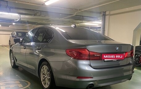 BMW 5 серия, 2019 год, 5 800 000 рублей, 5 фотография