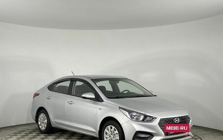 Hyundai Solaris II рестайлинг, 2017 год, 1 230 000 рублей, 2 фотография