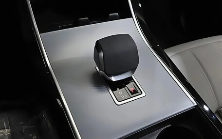 Land Rover Range Rover Evoque II, 2024 год, 5 430 000 рублей, 12 фотография