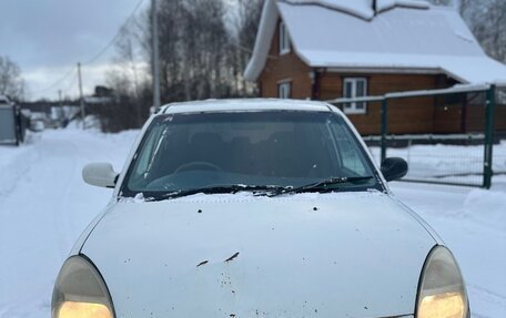 Daihatsu Storia, 2001 год, 89 000 рублей, 1 фотография