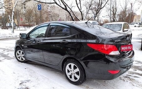 Hyundai Solaris II рестайлинг, 2013 год, 865 000 рублей, 6 фотография