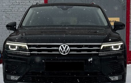 Volkswagen Tiguan II, 2019 год, 2 600 000 рублей, 6 фотография