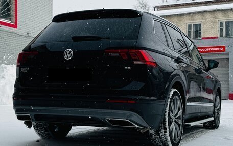 Volkswagen Tiguan II, 2019 год, 2 600 000 рублей, 11 фотография