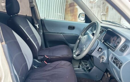 Daihatsu Storia, 2001 год, 89 000 рублей, 17 фотография