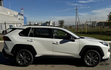 Toyota RAV4, 2025 год, 4 125 000 рублей, 3 фотография