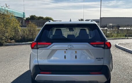 Toyota RAV4, 2025 год, 4 125 000 рублей, 5 фотография