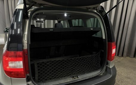 Skoda Yeti I рестайлинг, 2010 год, 799 777 рублей, 17 фотография