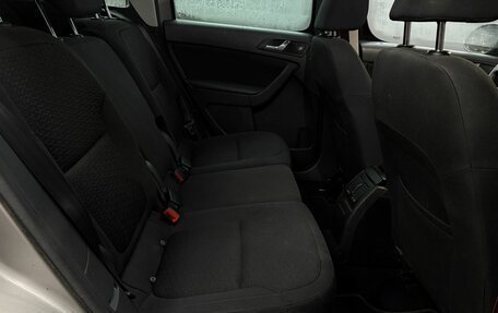 Skoda Yeti I рестайлинг, 2010 год, 799 777 рублей, 15 фотография