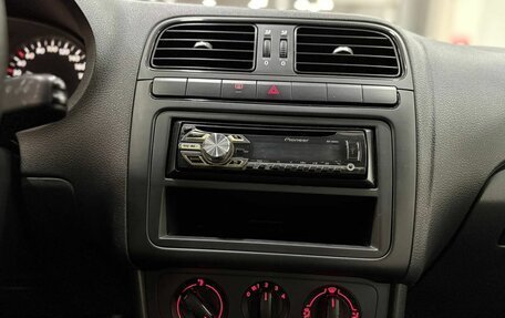 Volkswagen Polo VI (EU Market), 2013 год, 949 900 рублей, 10 фотография