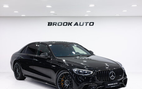 Mercedes-Benz S-Класс AMG, 2023 год, 19 490 000 рублей, 3 фотография