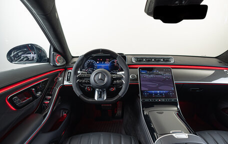 Mercedes-Benz S-Класс AMG, 2023 год, 19 490 000 рублей, 13 фотография