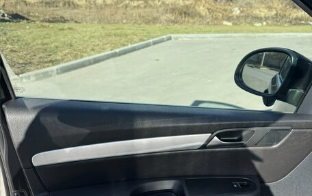 Volkswagen Sharan II, 2015 год, 1 600 000 рублей, 8 фотография