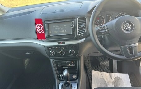 Volkswagen Sharan II, 2015 год, 1 600 000 рублей, 5 фотография