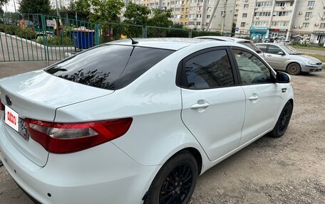 KIA Rio III рестайлинг, 2012 год, 600 000 рублей, 2 фотография