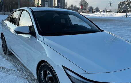 Hyundai Elantra, 2025 год, 1 950 000 рублей, 3 фотография