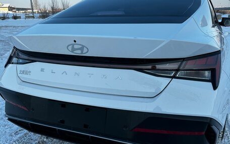 Hyundai Elantra, 2025 год, 1 950 000 рублей, 10 фотография