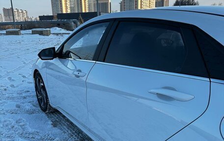 Hyundai Elantra, 2025 год, 1 950 000 рублей, 14 фотография