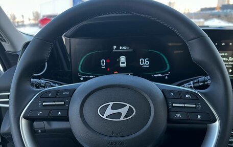 Hyundai Elantra, 2025 год, 1 950 000 рублей, 20 фотография