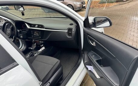 KIA Rio IV, 2021 год, 1 620 000 рублей, 5 фотография