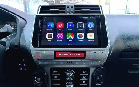 Toyota Land Cruiser Prado 150 рестайлинг 2, 2017 год, 3 885 000 рублей, 15 фотография