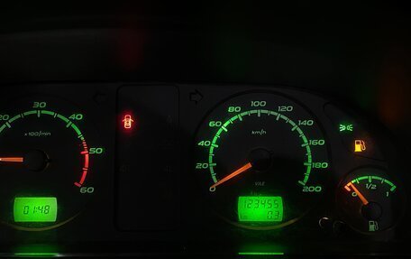 ЛуАЗ Patriot, 2013 год, 539 000 рублей, 2 фотография