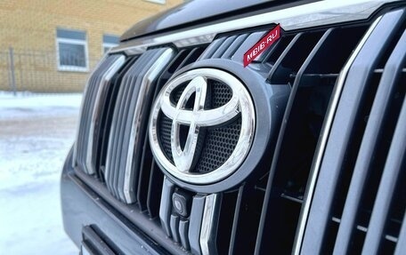 Toyota Land Cruiser Prado 150 рестайлинг 2, 2017 год, 3 885 000 рублей, 22 фотография