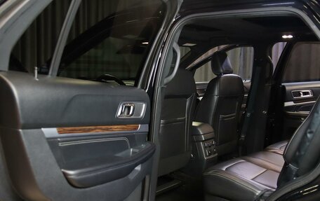 Ford Explorer VI, 2018 год, 2 799 000 рублей, 11 фотография