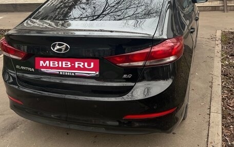 Hyundai Elantra VI рестайлинг, 2017 год, 1 250 000 рублей, 5 фотография