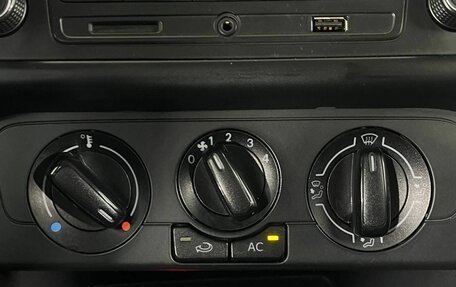 Volkswagen Polo VI (EU Market), 2014 год, 860 000 рублей, 15 фотография