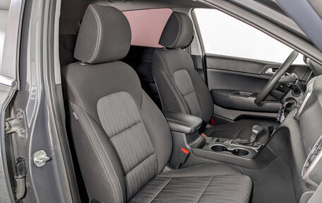 KIA Sportage IV рестайлинг, 2021 год, 2 250 000 рублей, 23 фотография