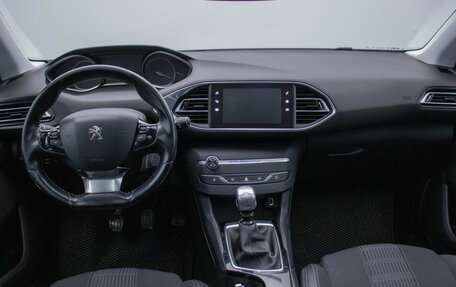 Peugeot 308 II, 2017 год, 1 120 000 рублей, 13 фотография