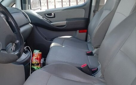 Hyundai Grand Starex Grand Starex I рестайлинг 2, 2009 год, 1 250 000 рублей, 4 фотография