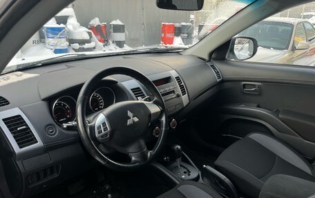 Mitsubishi Outlander III рестайлинг 3, 2010 год, 1 099 000 рублей, 7 фотография