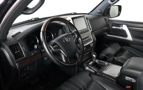 Toyota Land Cruiser 200, 2020 год, 9 000 000 рублей, 9 фотография