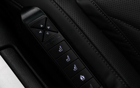 Toyota Land Cruiser 200, 2020 год, 9 000 000 рублей, 14 фотография